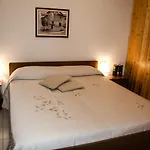 Lägenhetshotell La Pietra Antica Diffuso *