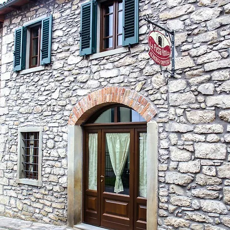 Lägenhetshotell La Pietra Antica Diffuso *